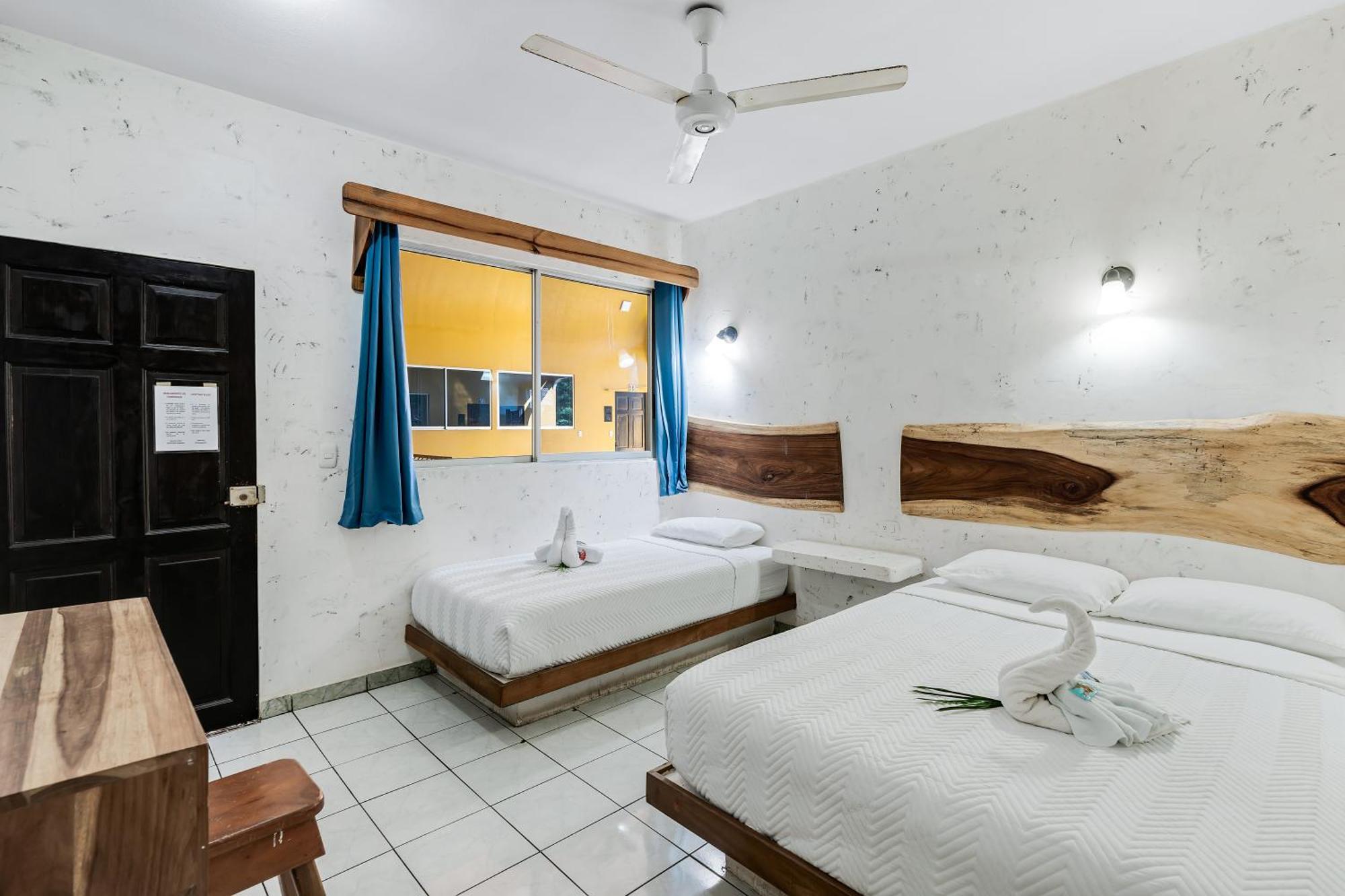 Hotel Tamarindo Inn - 1 Mi To Tamarindo Beach Екстер'єр фото