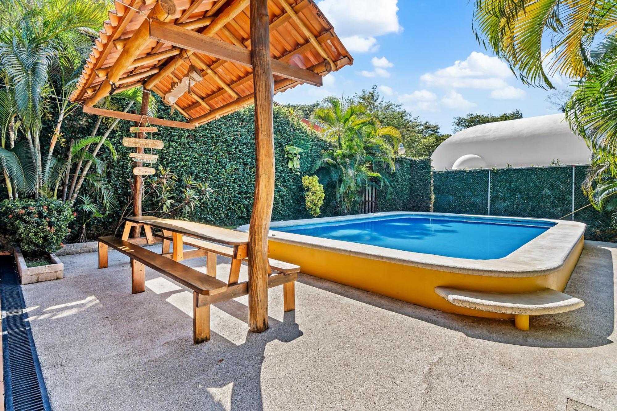 Hotel Tamarindo Inn - 1 Mi To Tamarindo Beach Екстер'єр фото
