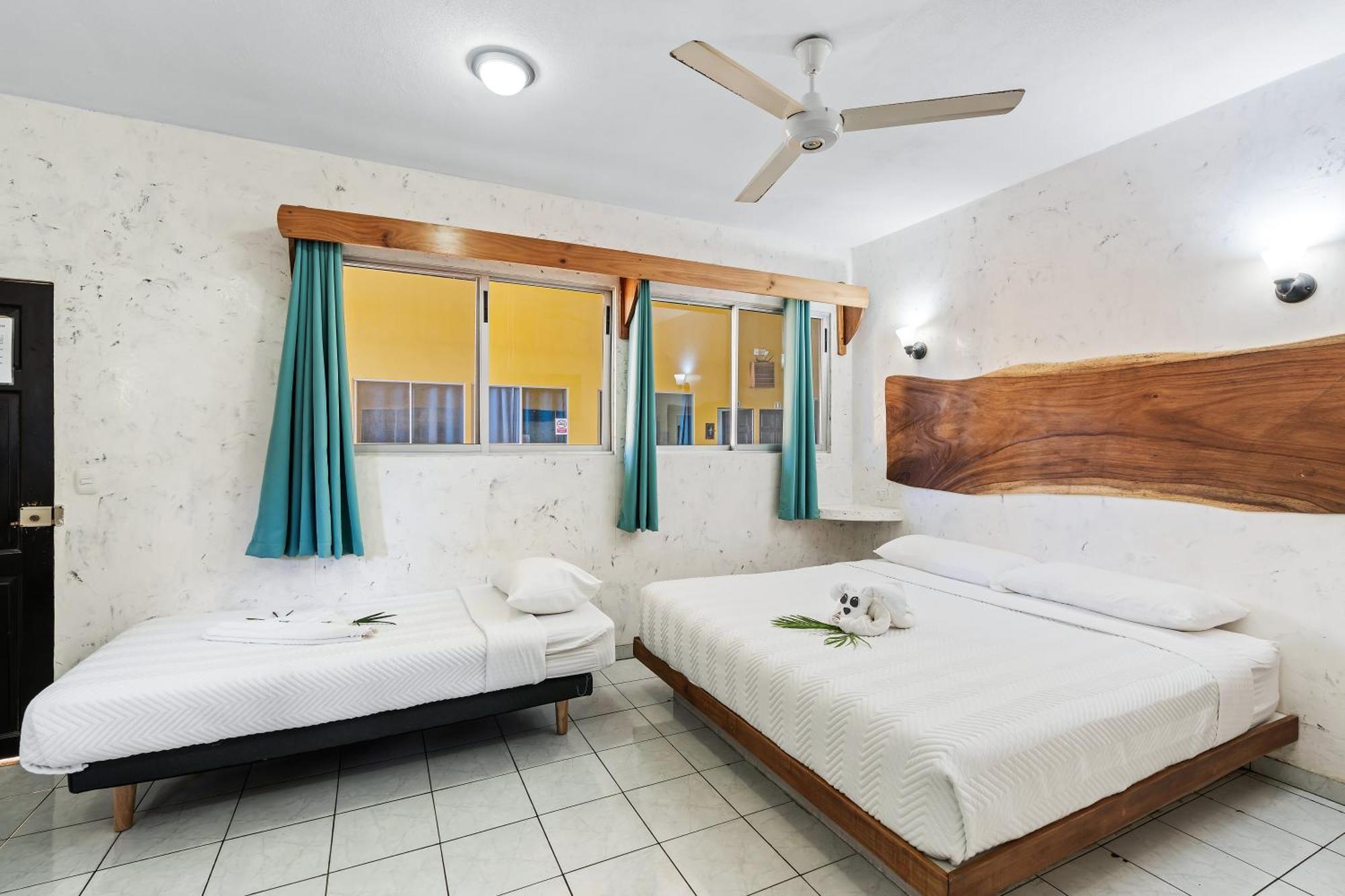 Hotel Tamarindo Inn - 1 Mi To Tamarindo Beach Екстер'єр фото