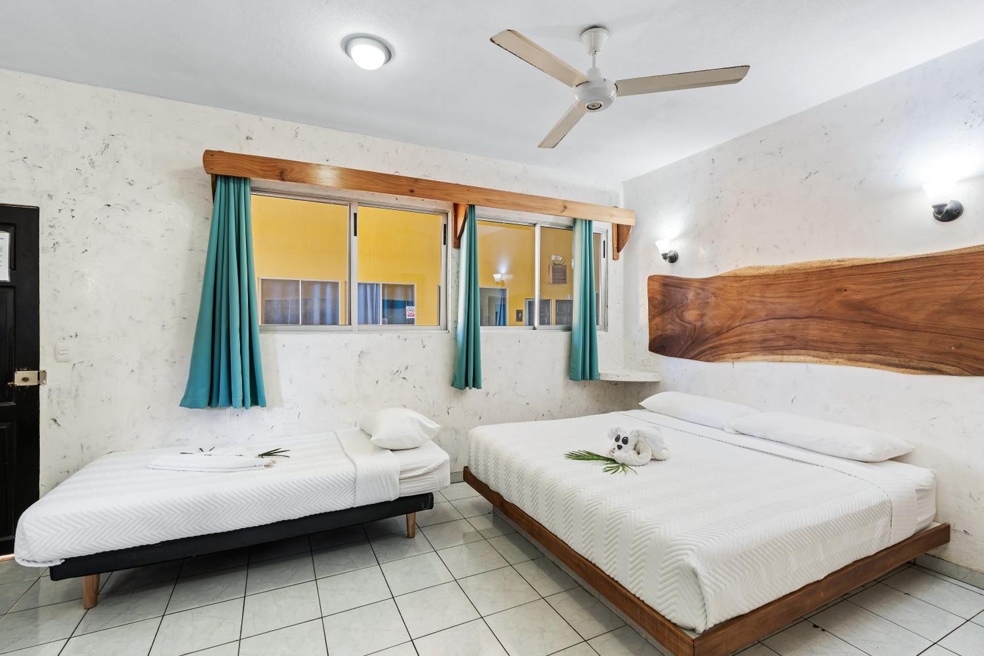 Hotel Tamarindo Inn - 1 Mi To Tamarindo Beach Екстер'єр фото